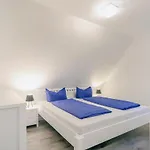 Reetdachhaus Waldidylle Сasa de vacaciones *