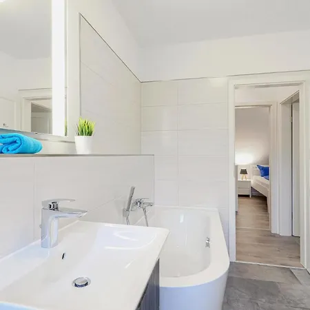 Reetdachhaus Waldidylle Nyaraló Kutzow